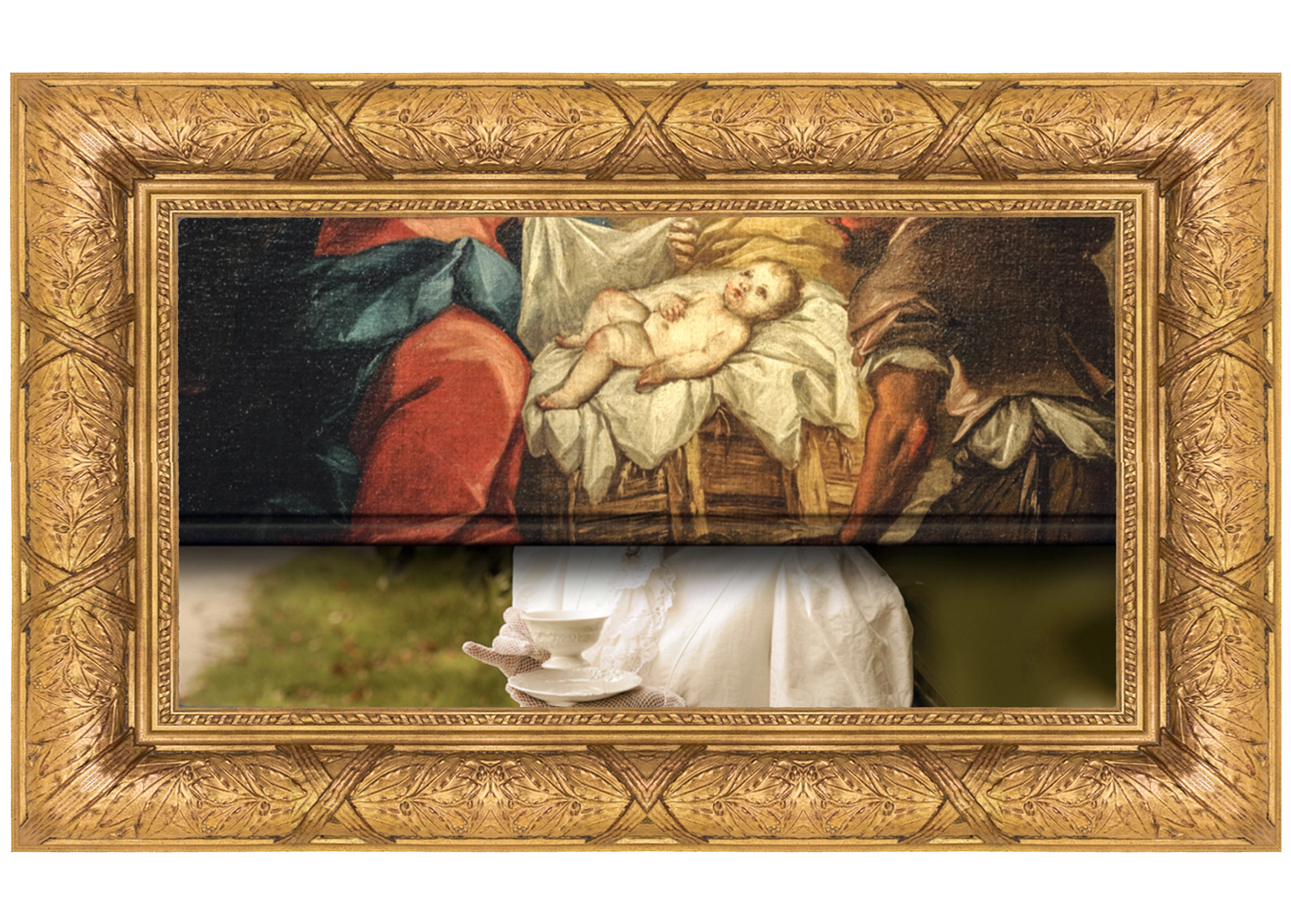 Exquisite Gold Art TV Frame